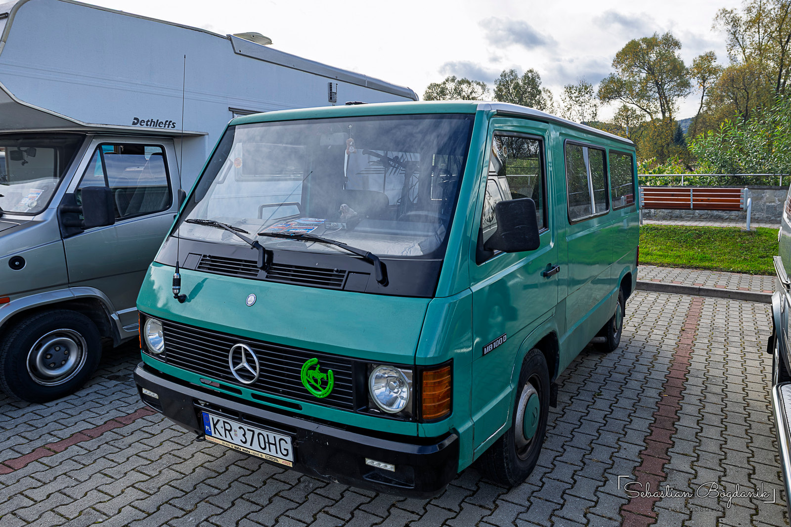 A Mercedes MB100 van, built in Spain, and an Audi 80, the last of its line before the A4 replaced it in the mid-1990s (1/2)